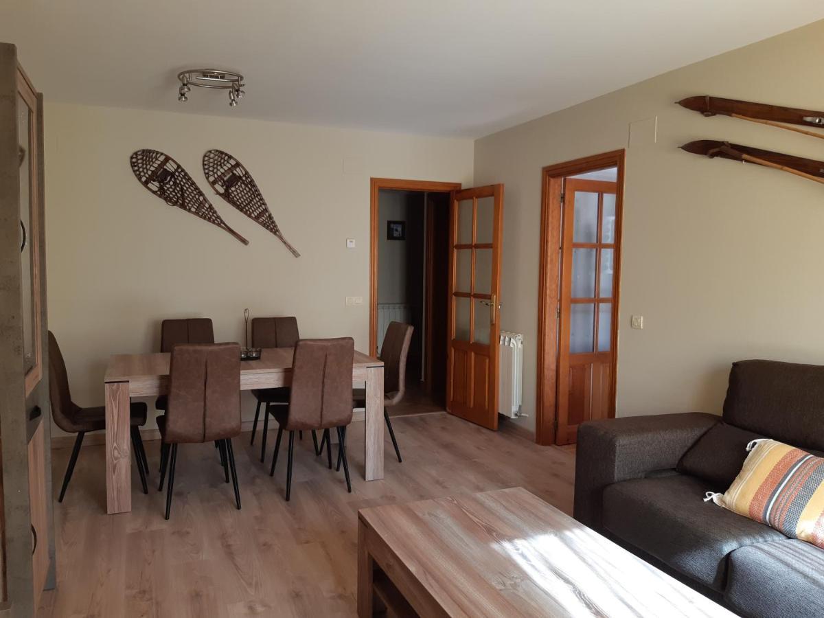 Apartament Apartamento Familiar Con Vistas Y Garage La Portiecha Sallent de Gállego Zewnętrze zdjęcie