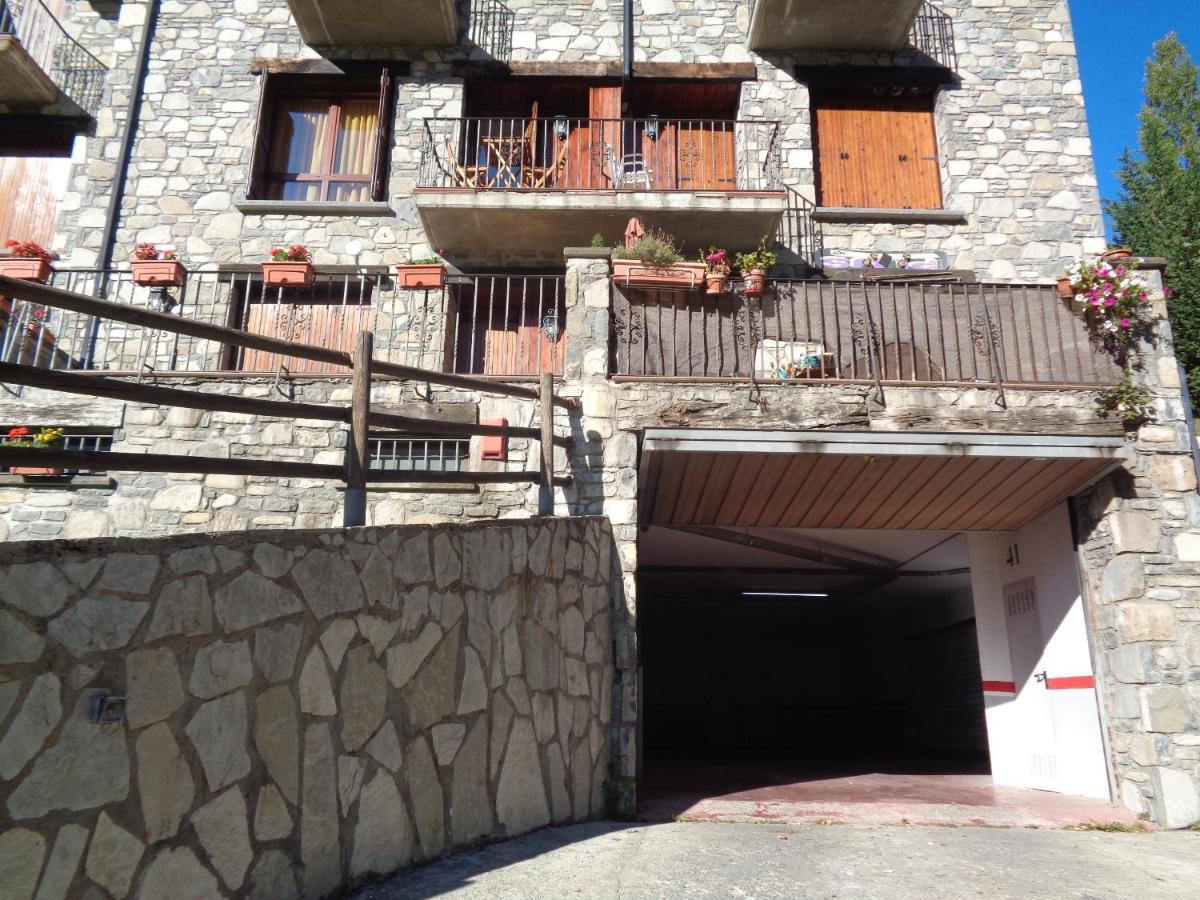 Apartament Apartamento Familiar Con Vistas Y Garage La Portiecha Sallent de Gállego Zewnętrze zdjęcie
